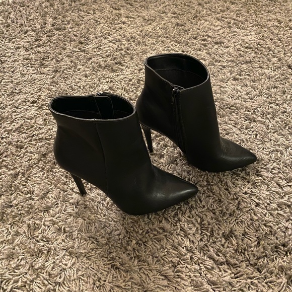 black Candie’s booties - Picture 4 of 10